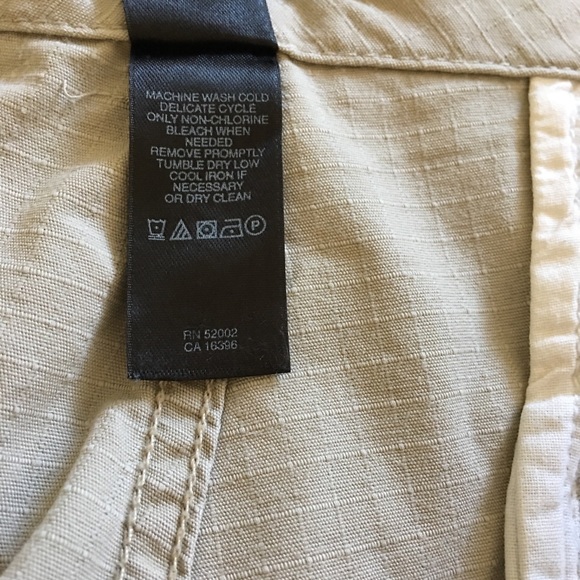 Vintage DKNY Jeans Men’s Tan Cargo Shorts Size 34 - Picture 5 of 8